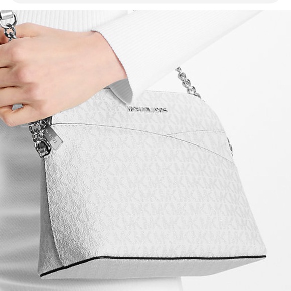 Michael Kors Jet Set Travel Medium Signature Logo Dome Crossbody Satchel Bag
NWT - Picture 4 of 16